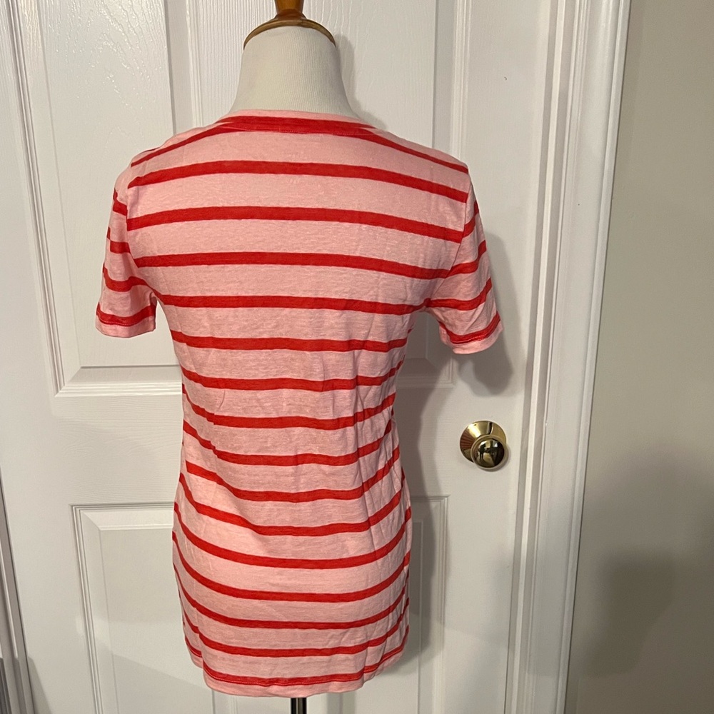 NWT J.Crew Red and White Striped V-Neck Tee - Picture 2 of 4